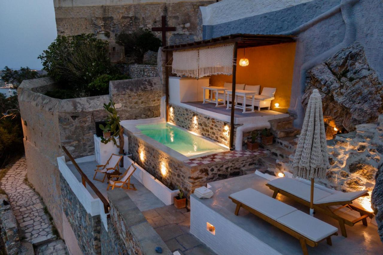 Wind Tales Hotel Ermoupoli Exterior foto