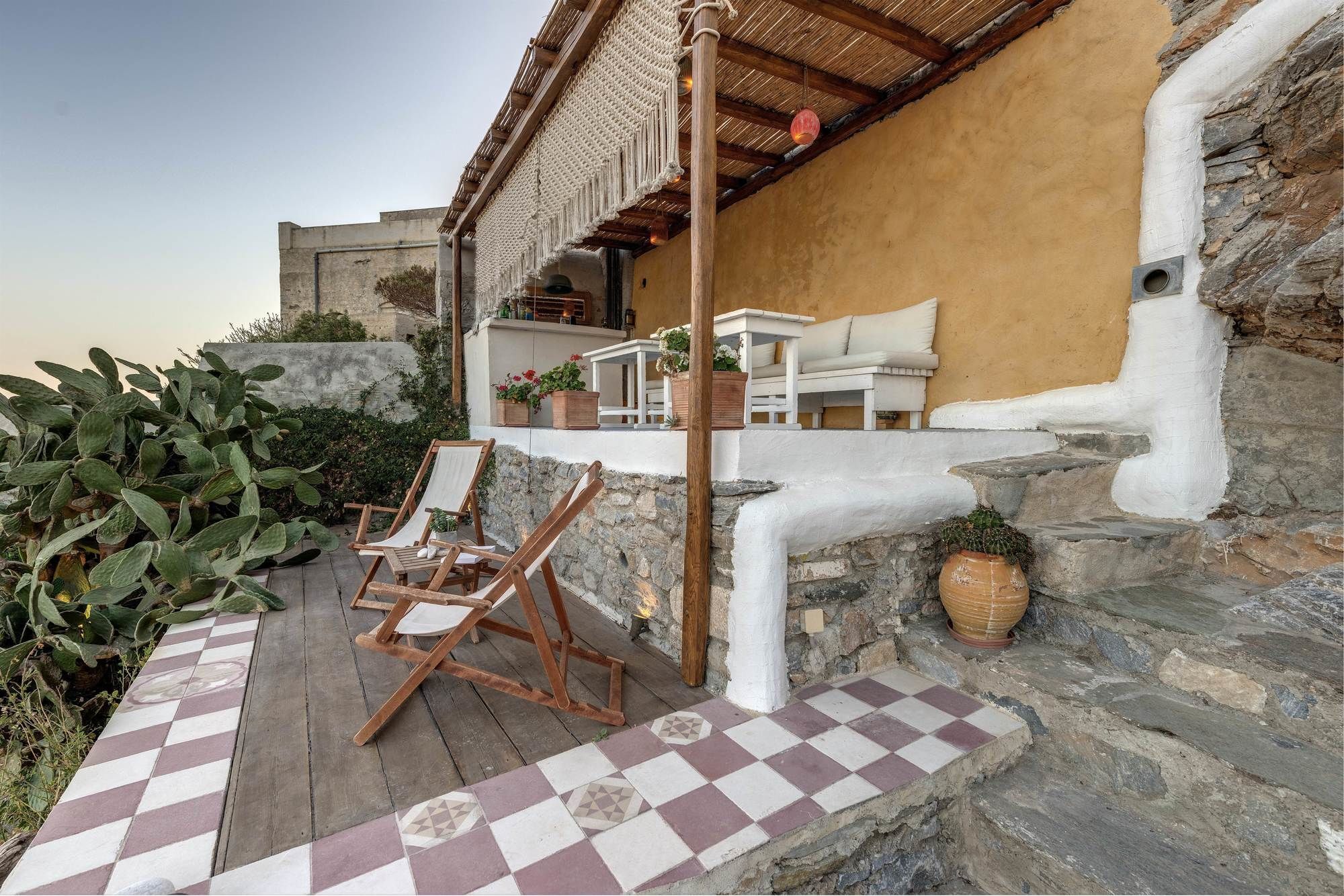 Wind Tales Hotel Ermoupoli Exterior foto